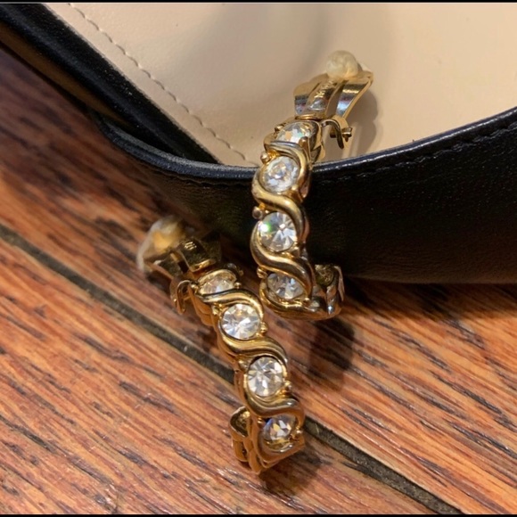 D’Orlan Gold & Diamond Costume Clip-On Earrings - Picture 5 of 9